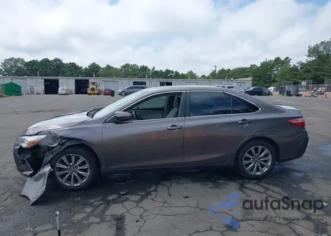 2015 Toyota Camry Xle из США, поврежденный, VIN 4T1BF1FK4FU975880